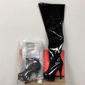 Women's Pleaser To My Delight Thigh High Black Boots Size 7